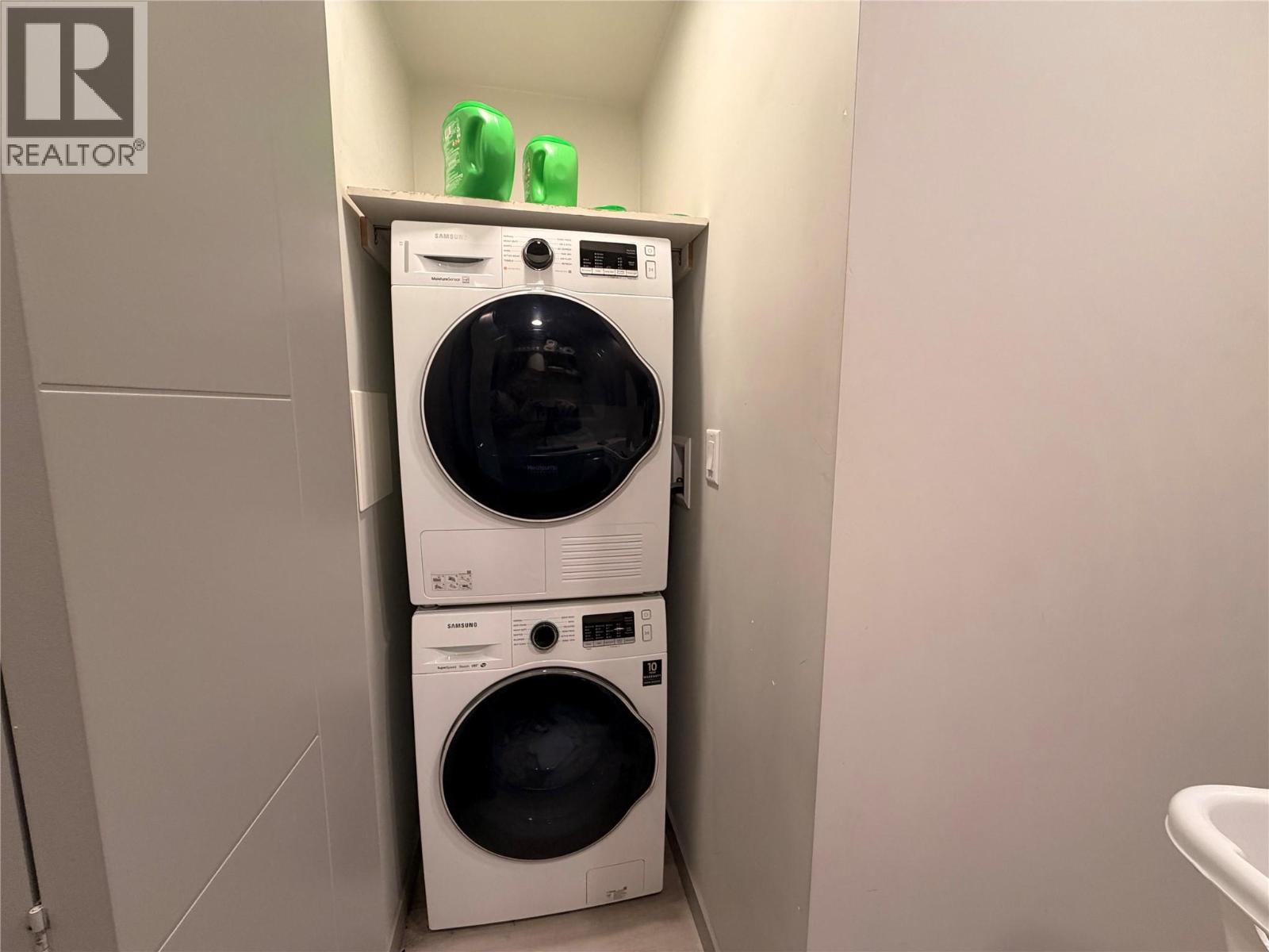 #PH14 345 Dougall Road N Unit# PH14 - 6