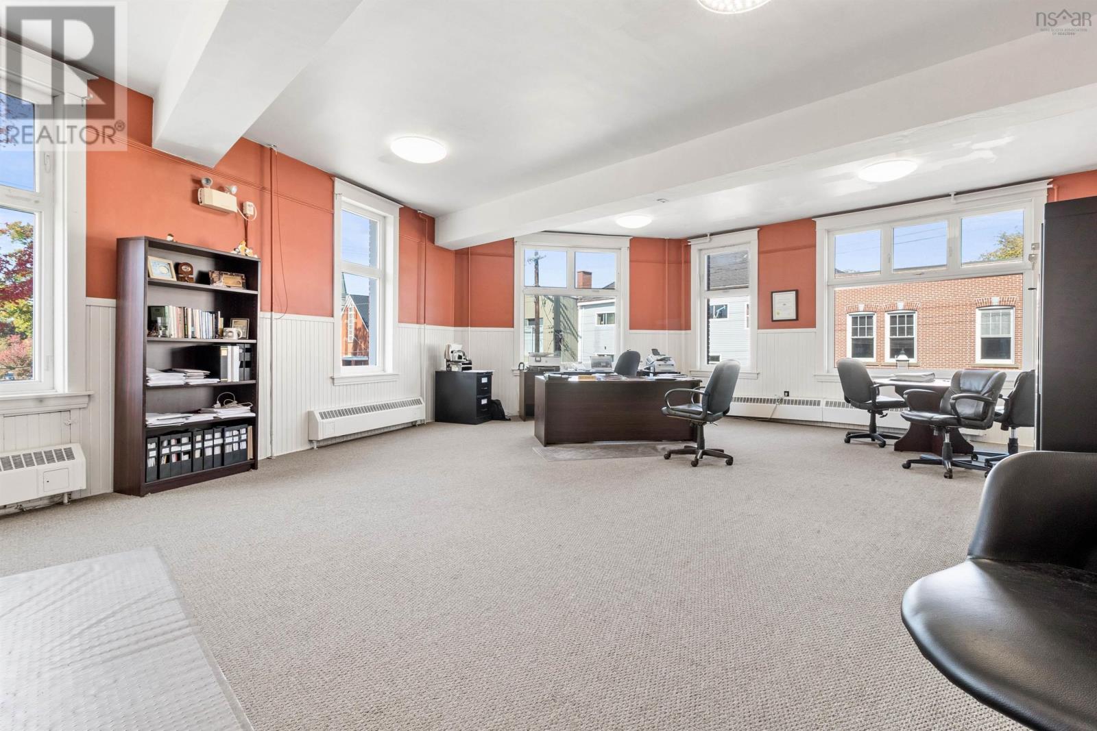 Property 9 of 16 of 798 Prince Street