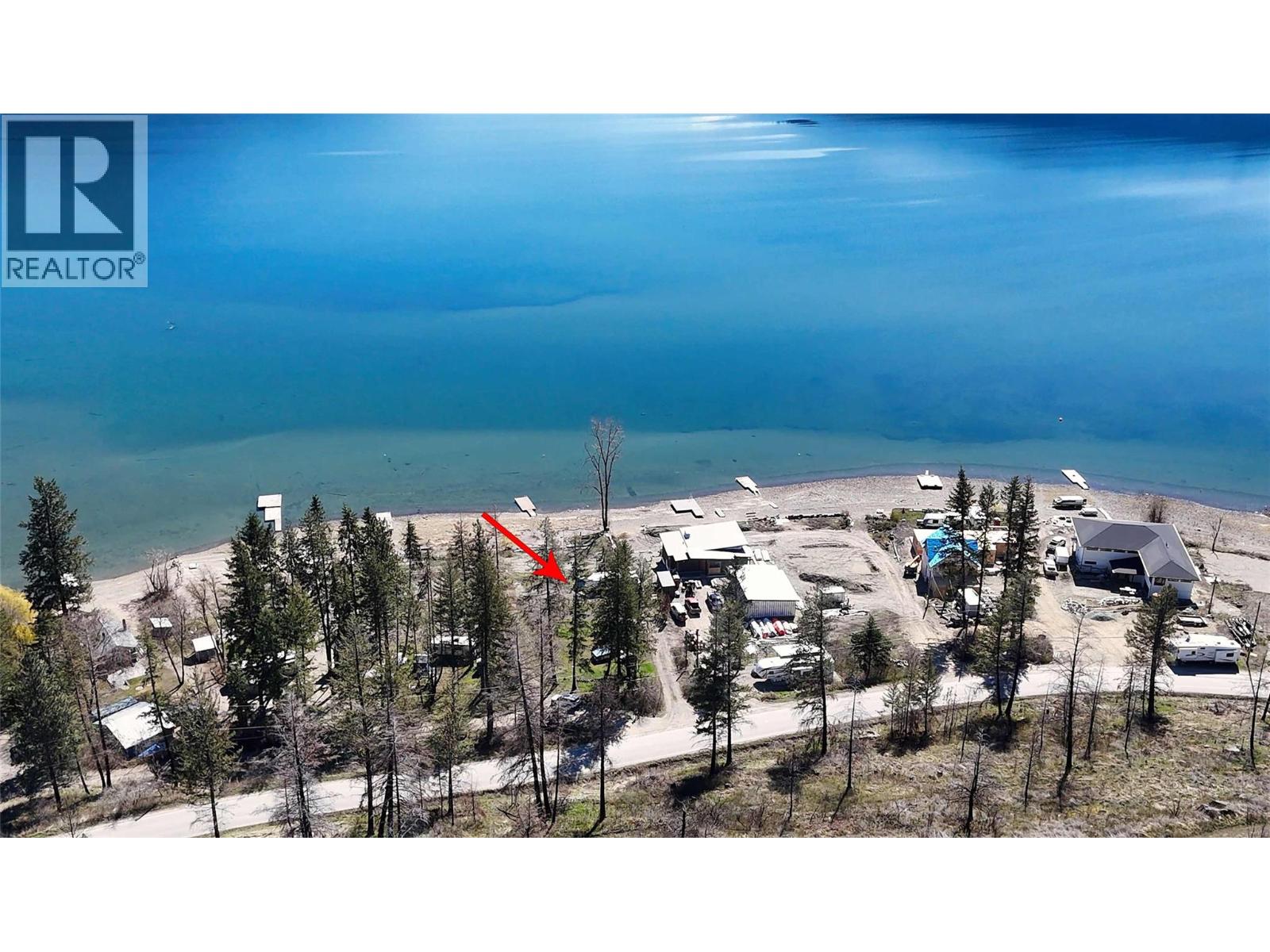 1387 Little Shuswap Lake Road — photo 36