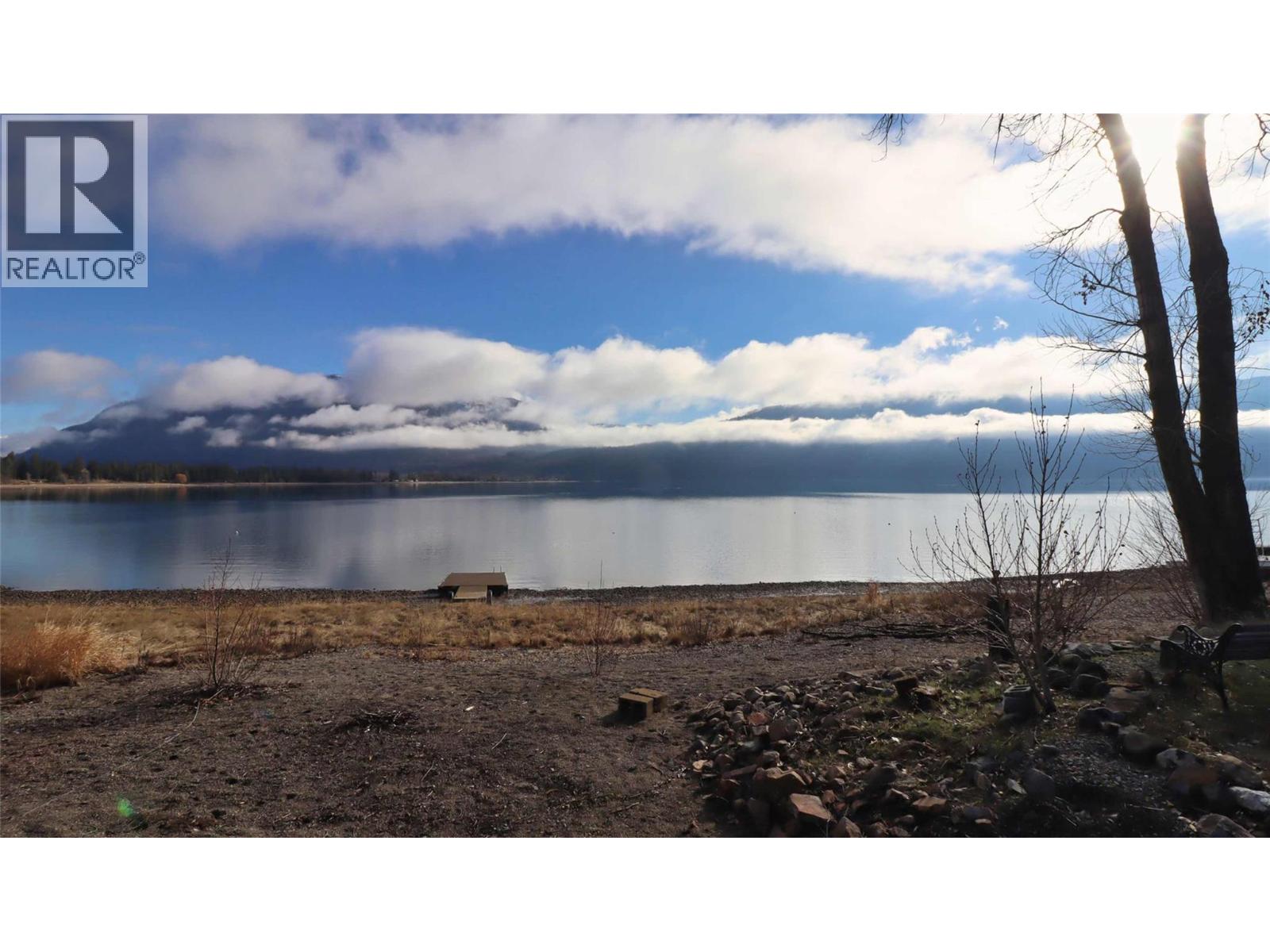 1387 Little Shuswap Lake Road — photo 33
