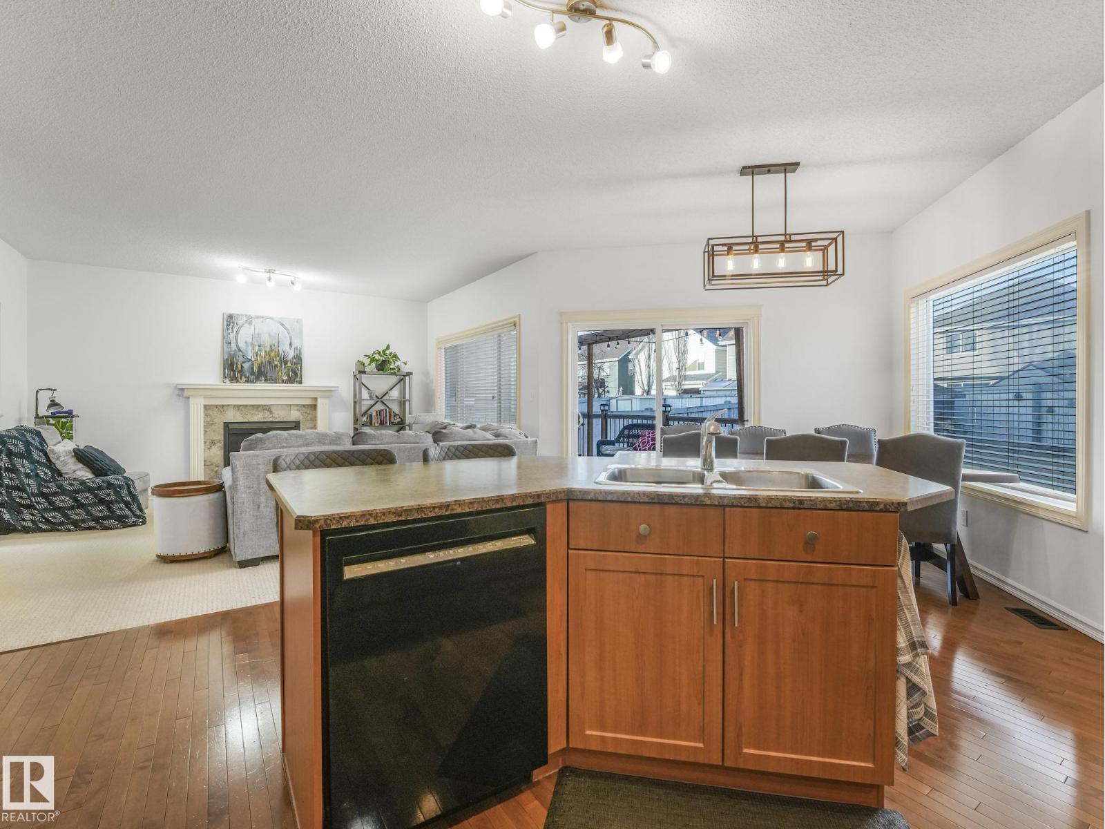 3031 SPENCE WD SW, Edmonton