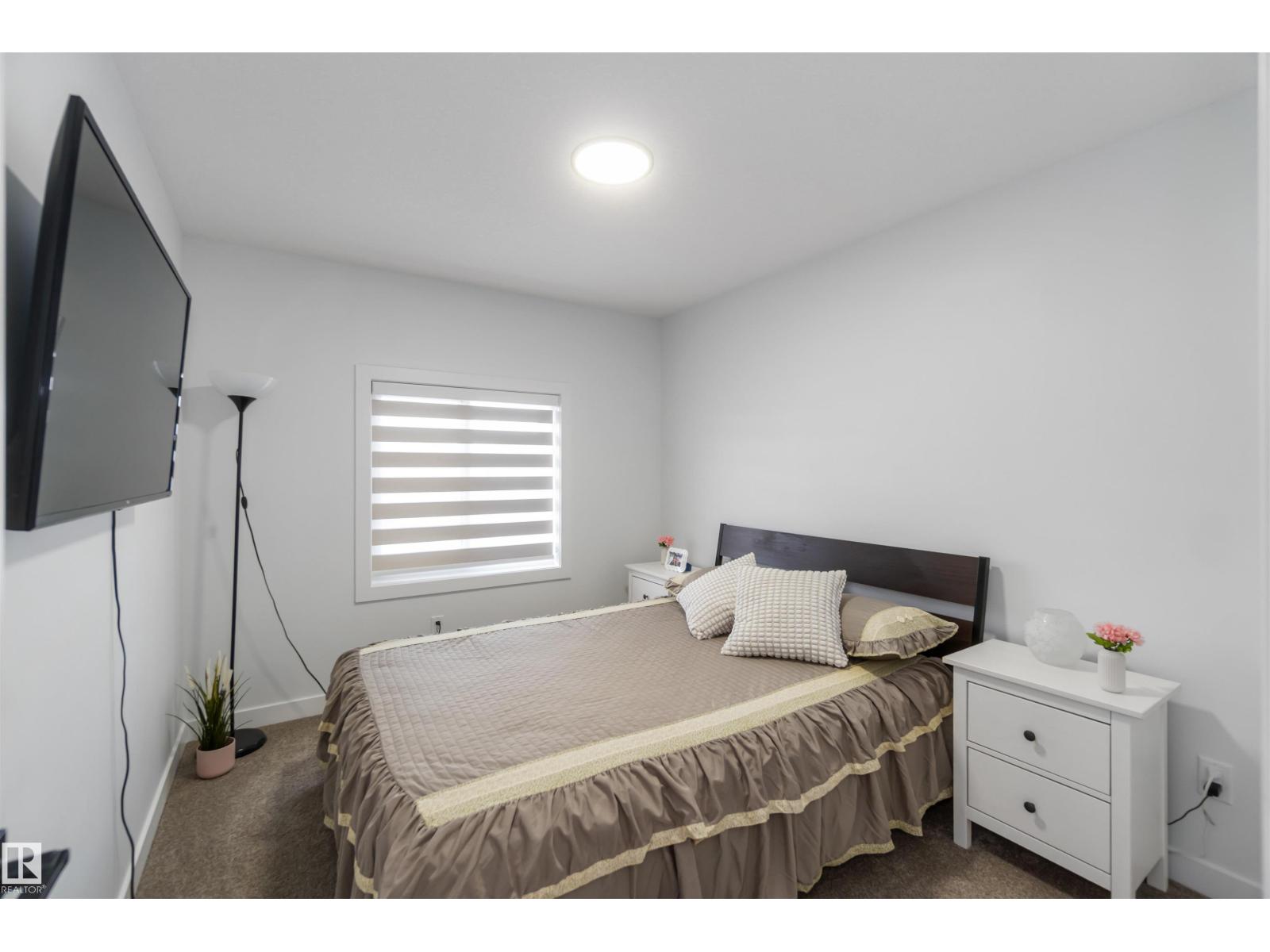 124 28 ST SW, Edmonton