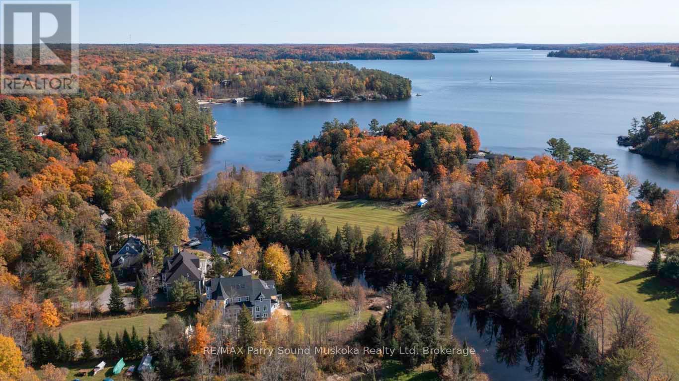 Renowned Lake Rosseau