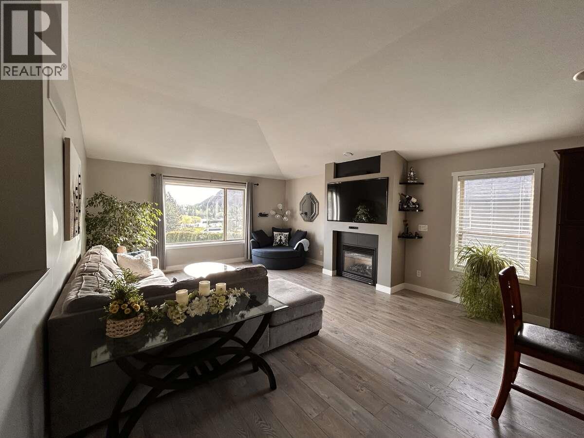 2906 Bentley Road - 26