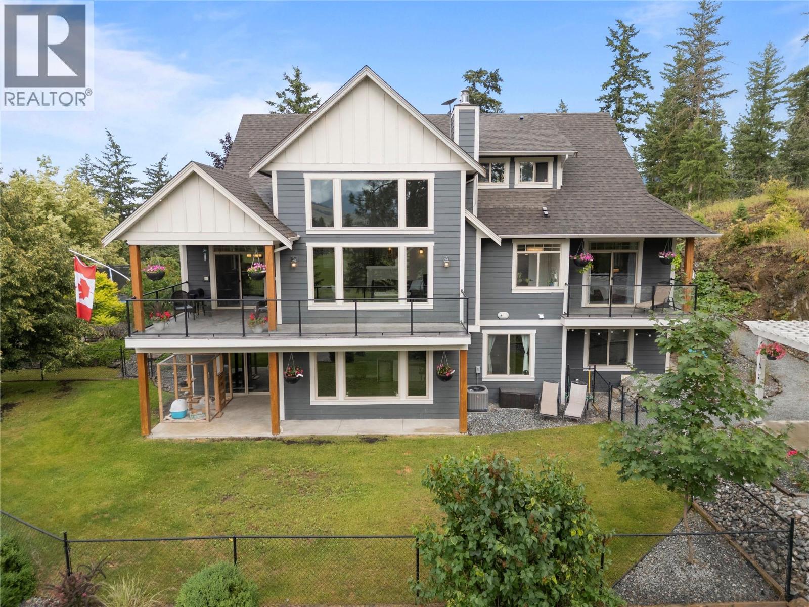  4322 Sharp Road, Spallumcheen