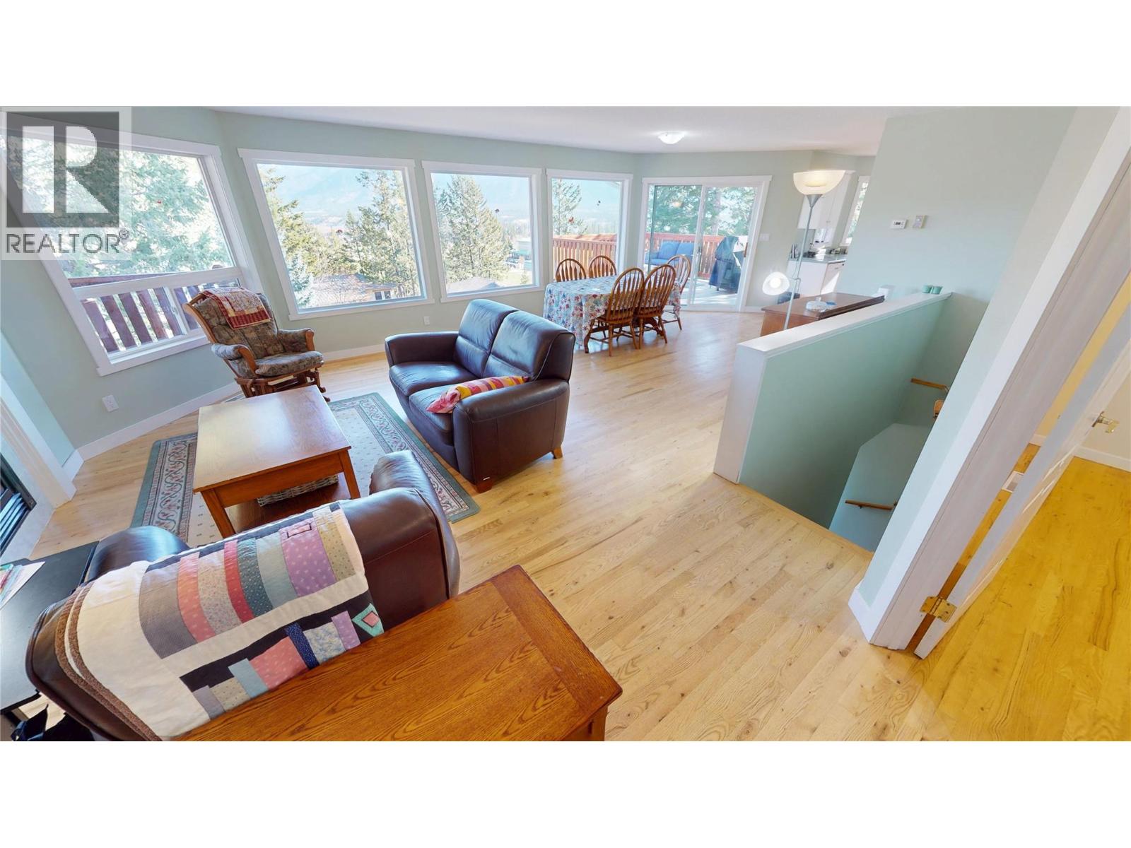 304 Westridge Place - Image 3