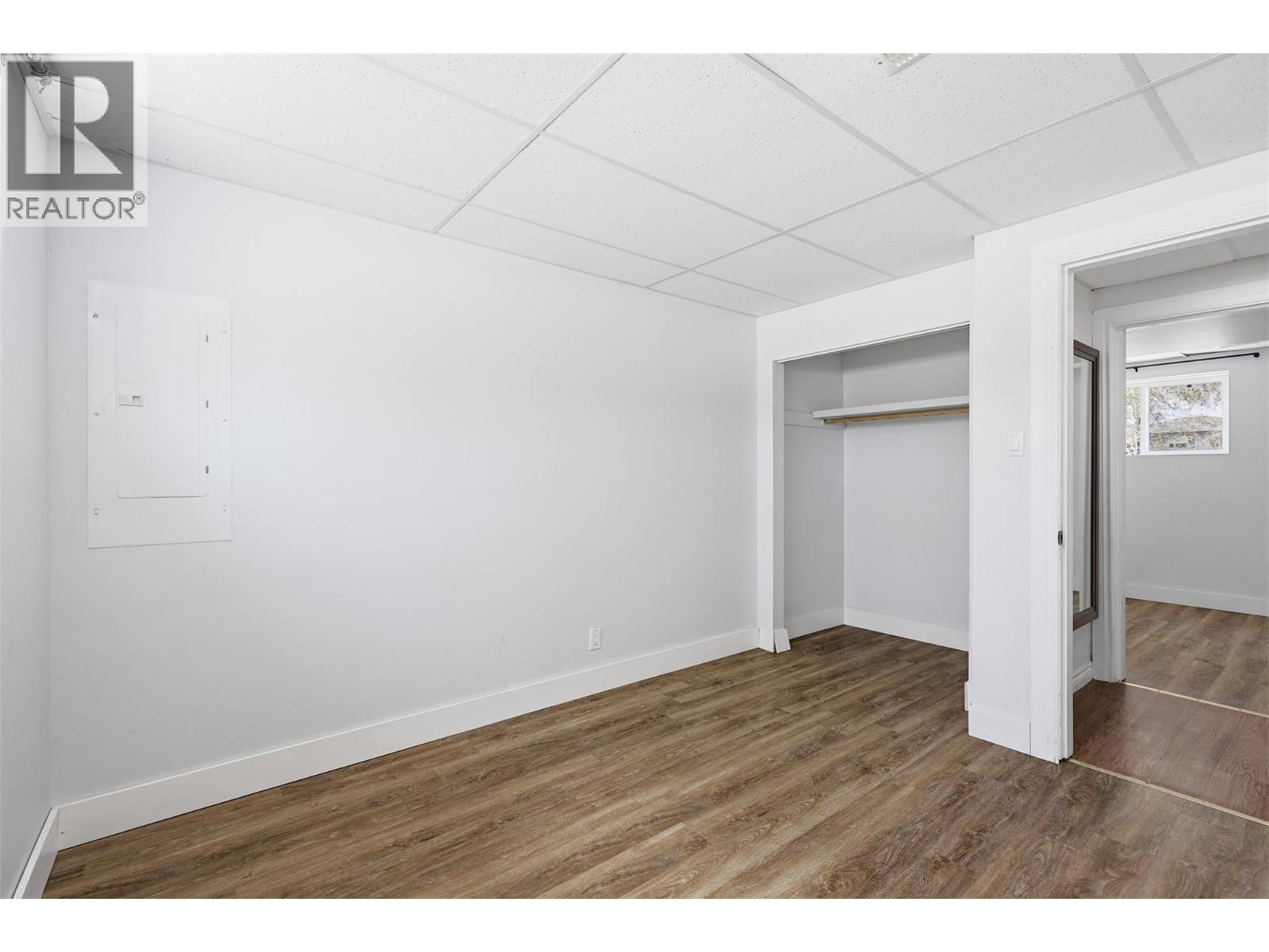 1363 Schubert Drive - 43