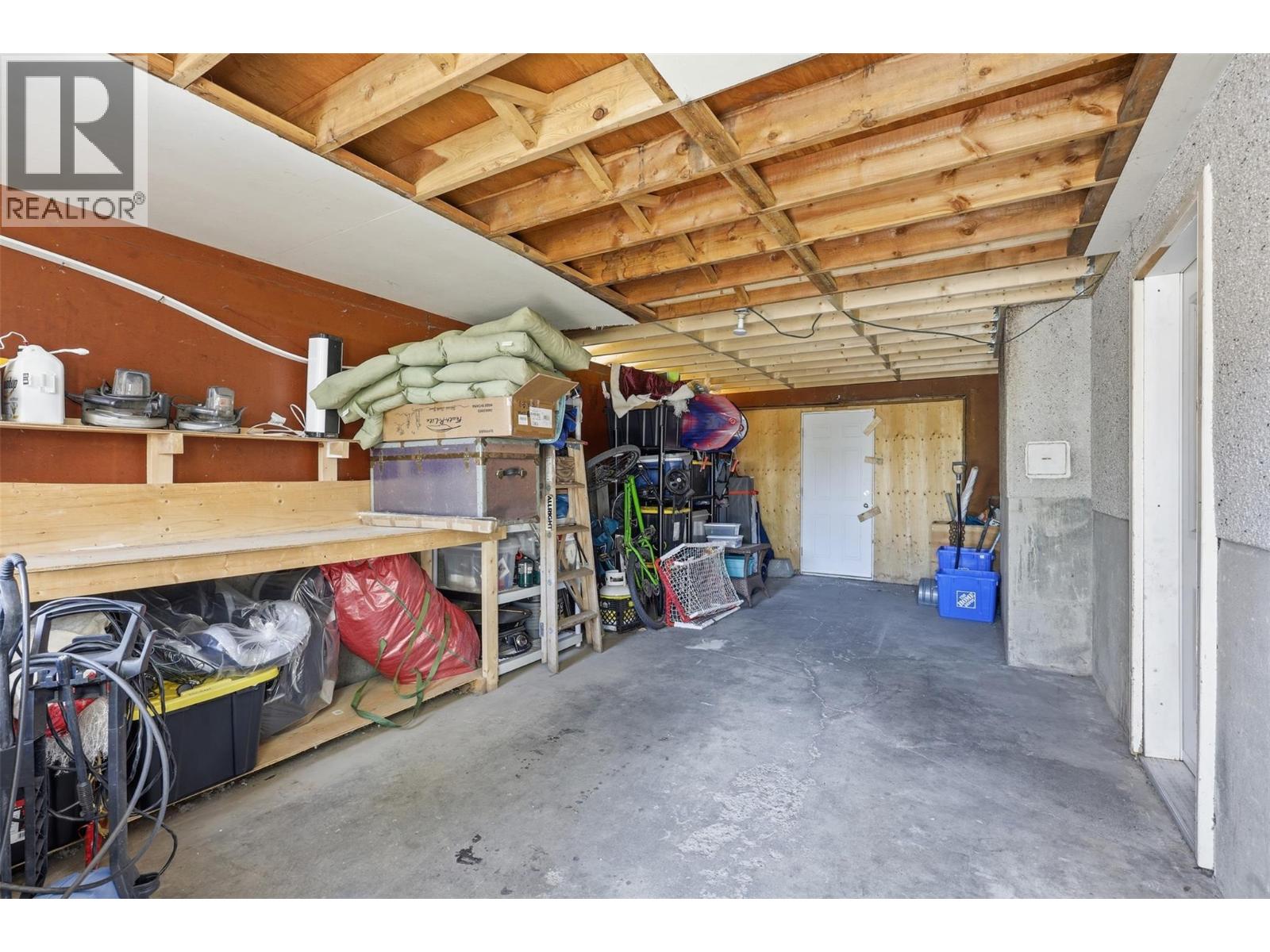 1363 Schubert Drive - 50