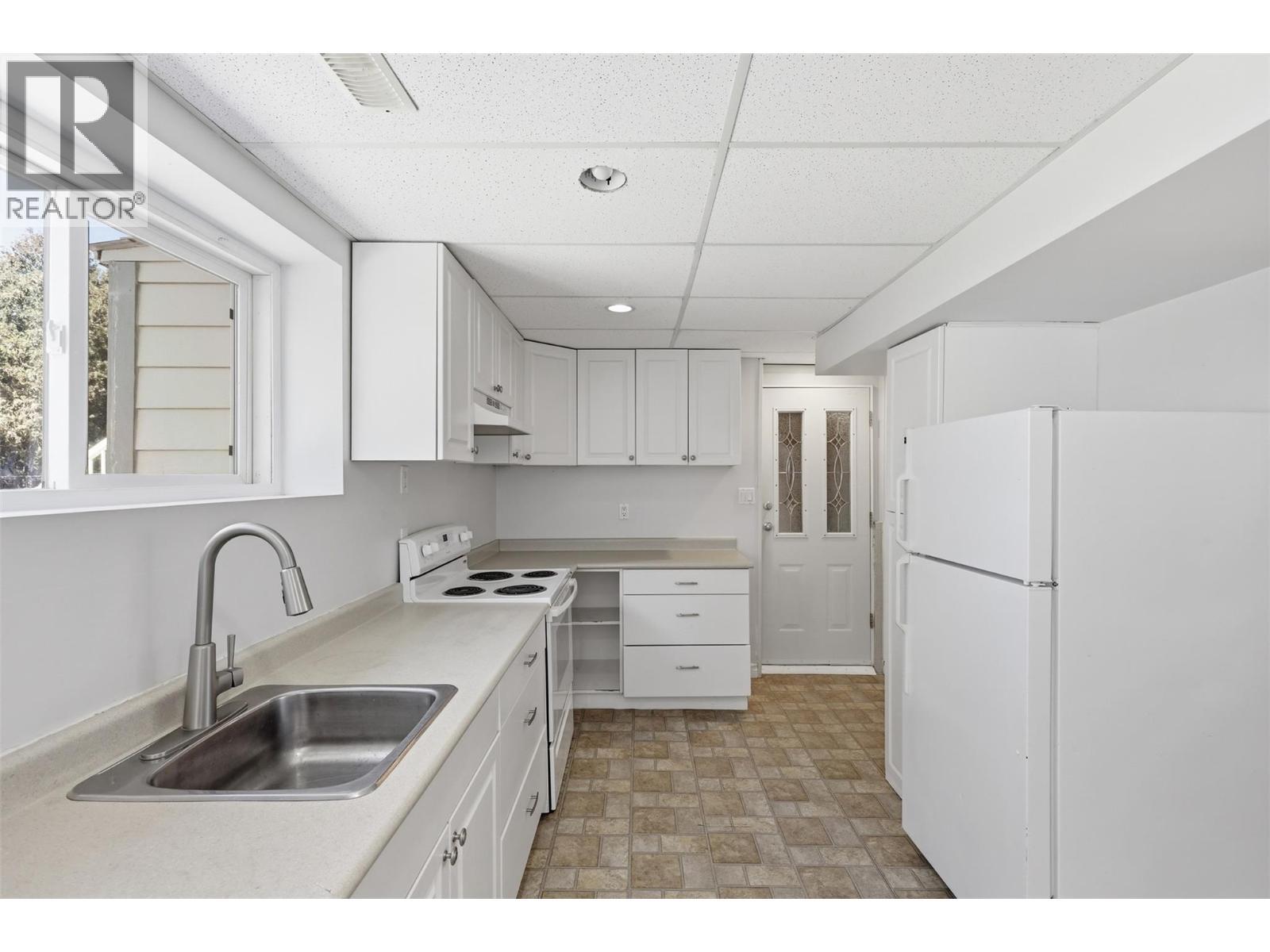 1363 Schubert Drive - 37