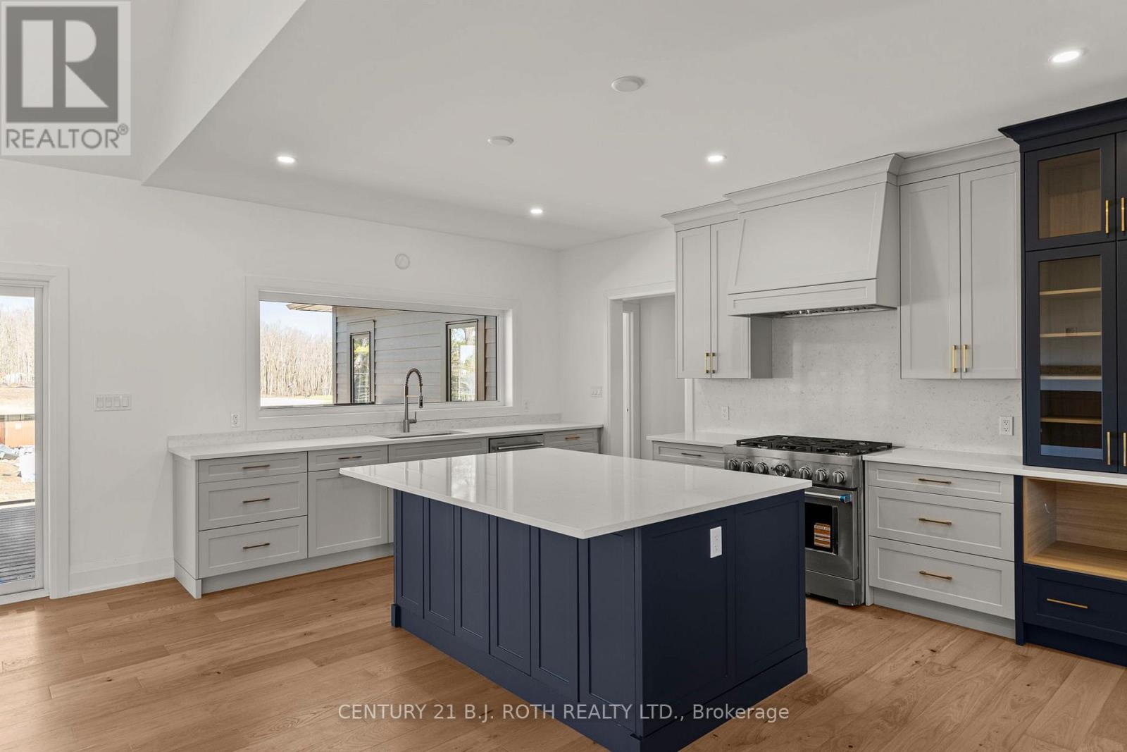 2 FRIESIAN COURT, Oro-Medonte, Ontario, L0K1E0 — Photo 14