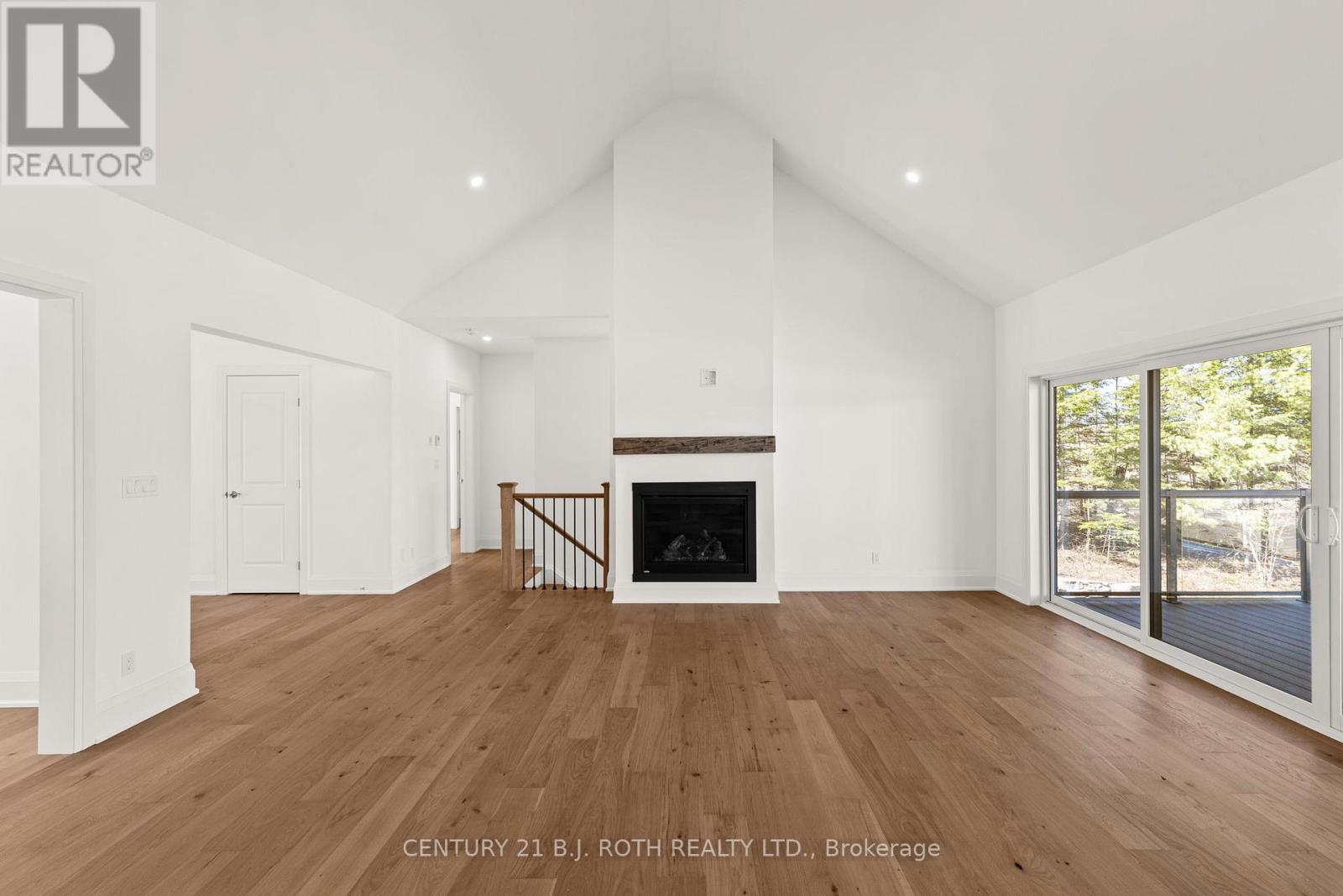 2 FRIESIAN COURT, Oro-Medonte, Ontario, L0K1E0 — Photo 5
