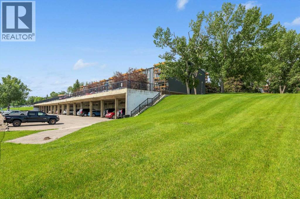 #110 816 89 Avenue SW - 27