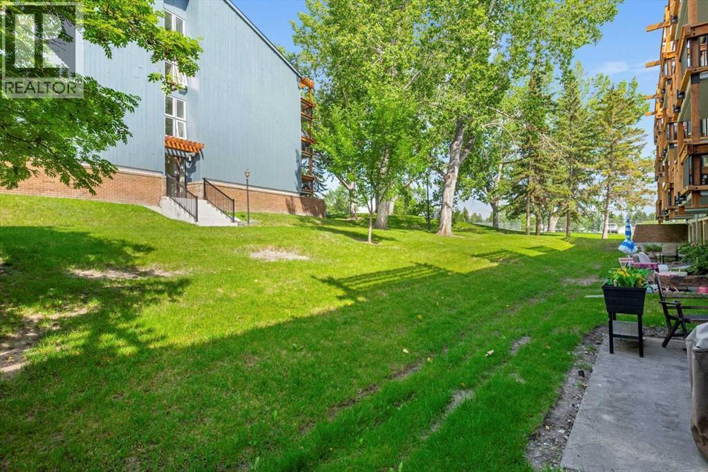 #110 816 89 Avenue SW - 26