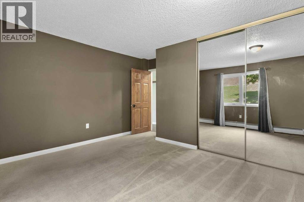 #110 816 89 Avenue SW - 20