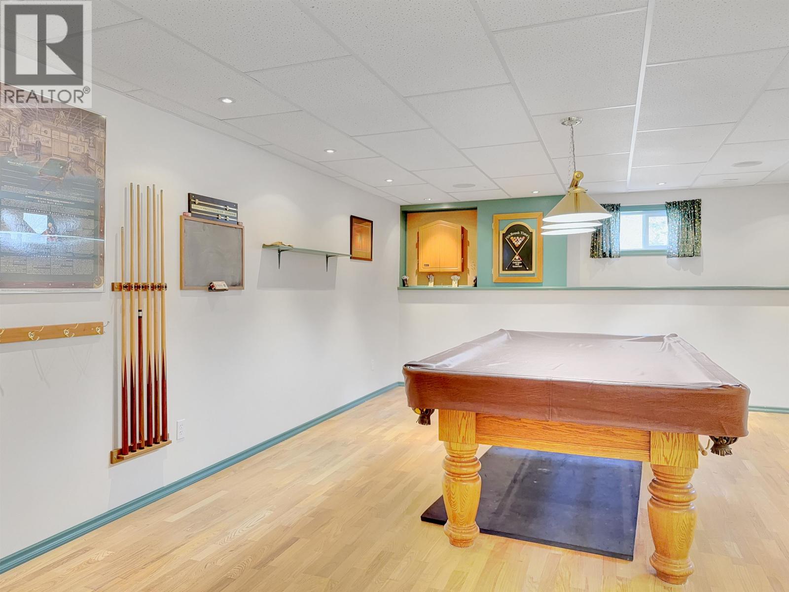 216 MOUNTVIEW DRIVE - 20