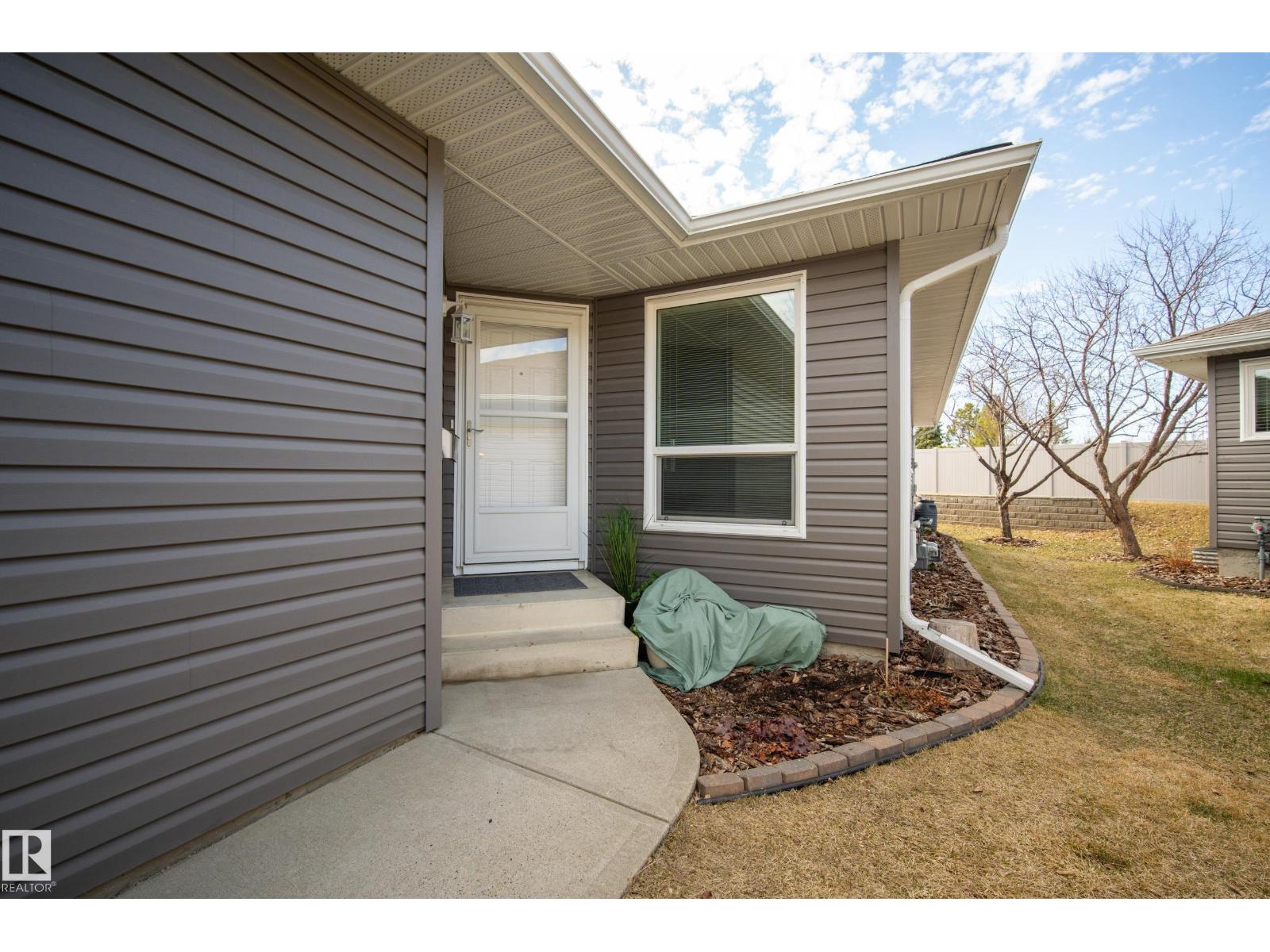 #40 49 COLWILL BV, Sherwood Park