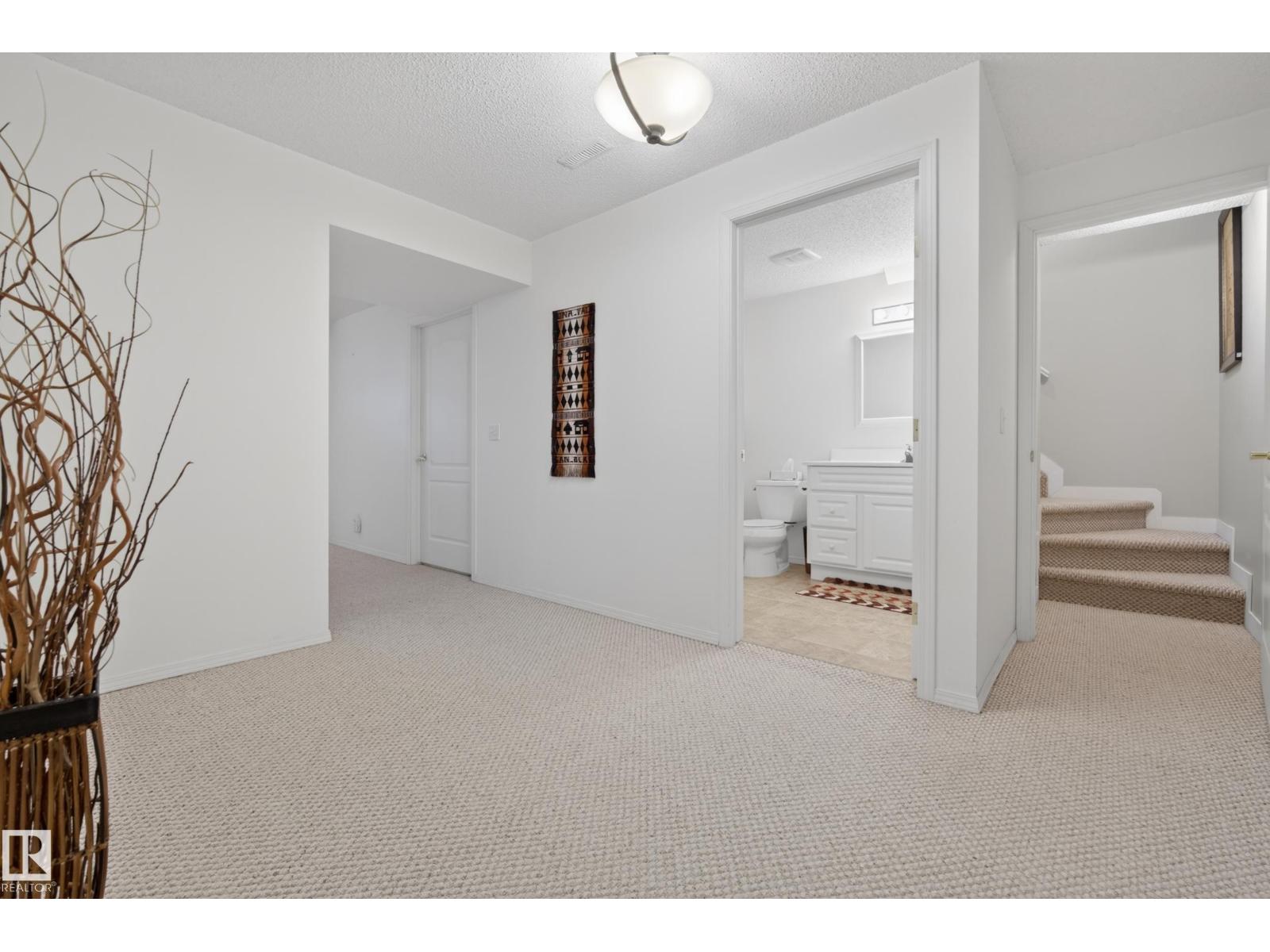 #40 49 COLWILL BV, Sherwood Park