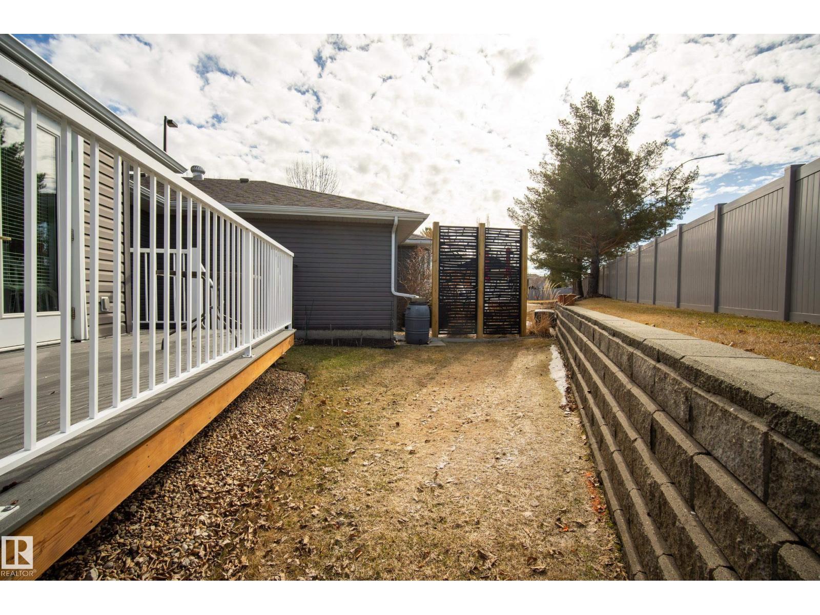 #40 49 COLWILL BV, Sherwood Park