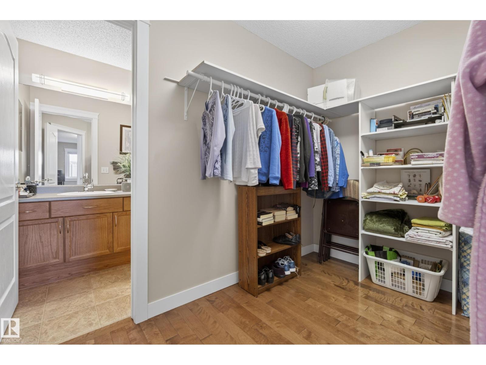 #40 49 COLWILL BV, Sherwood Park