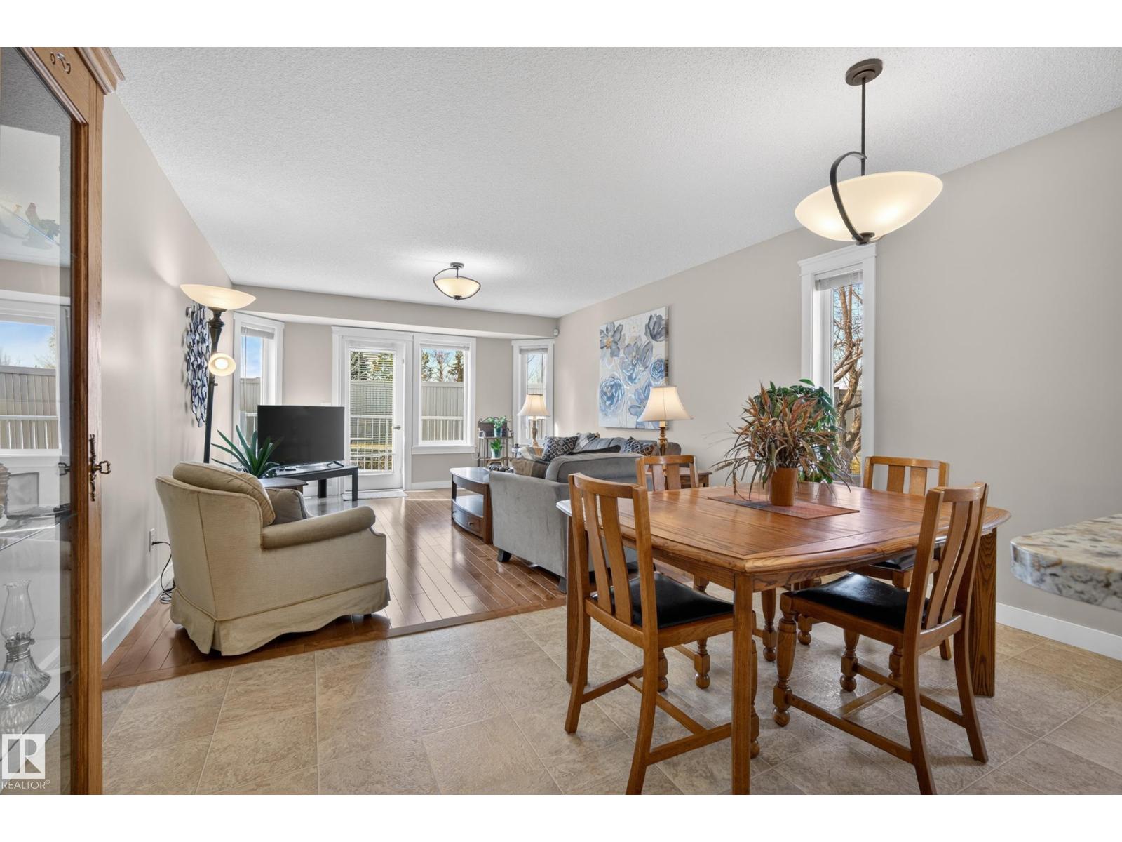 #40 49 COLWILL BV, Sherwood Park