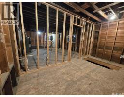 538 9th Avenue Nw, Moose Jaw, SK S6H4H7 Photo 10