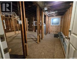 538 9th Avenue Nw, Moose Jaw, SK S6H4H7 Photo 8