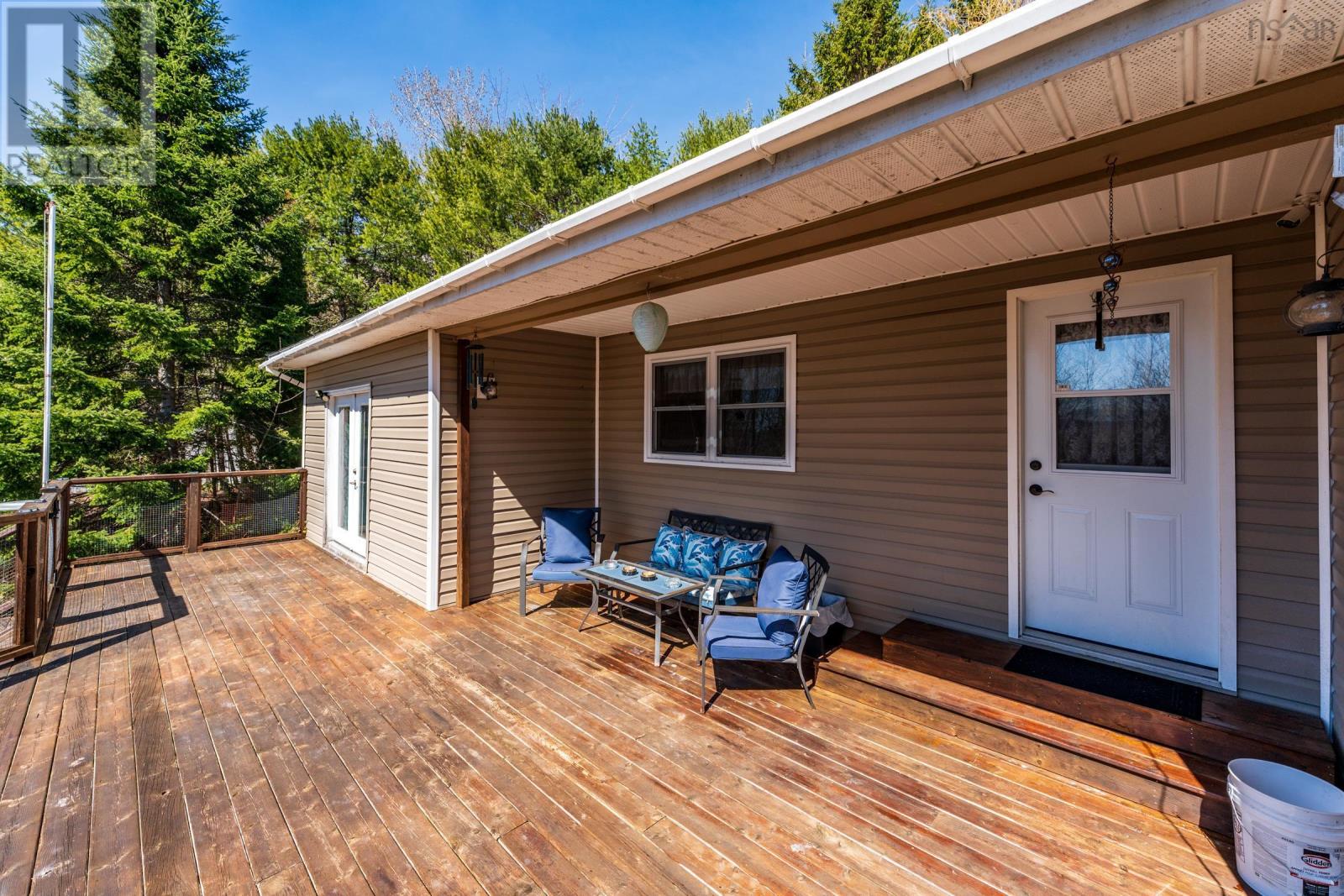 Deck