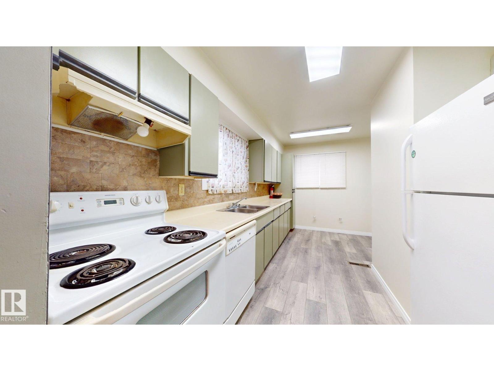 #45 4403 RIVERBEND RD NW, Edmonton