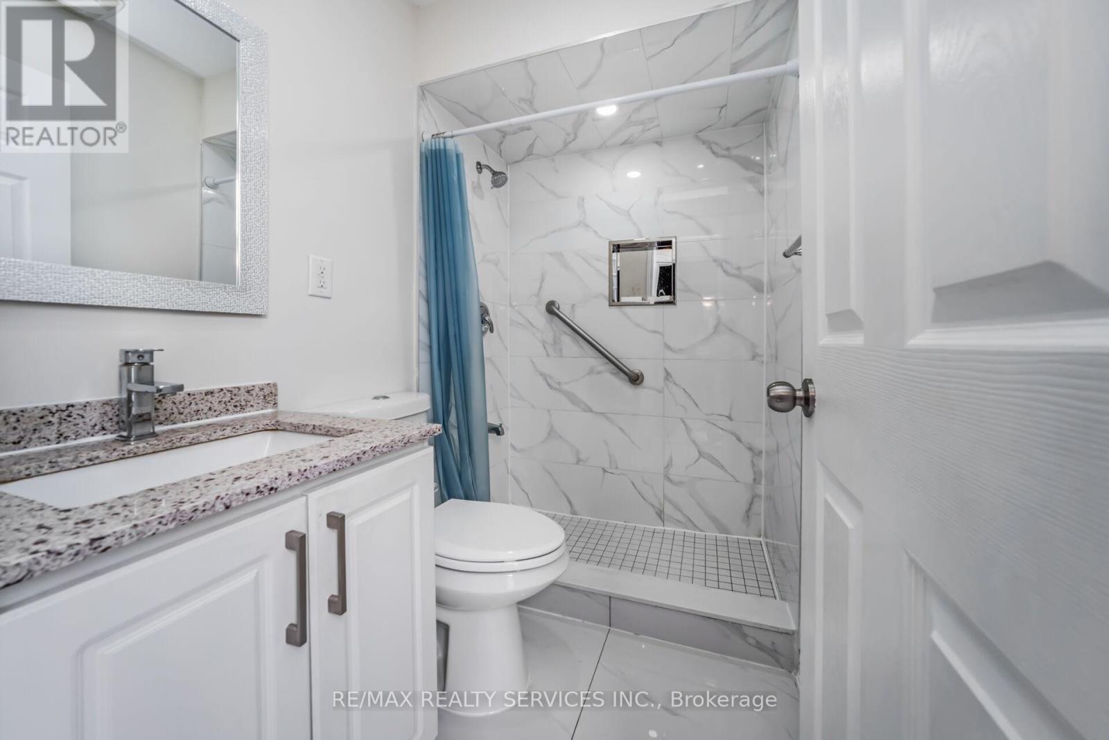 11 JULIETTE SQUARE - 31