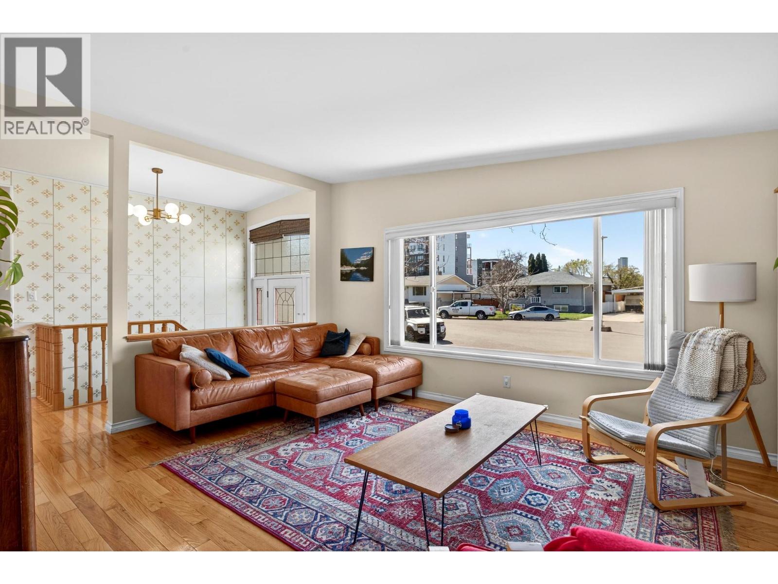 1437 Aspen Court, Kelowna