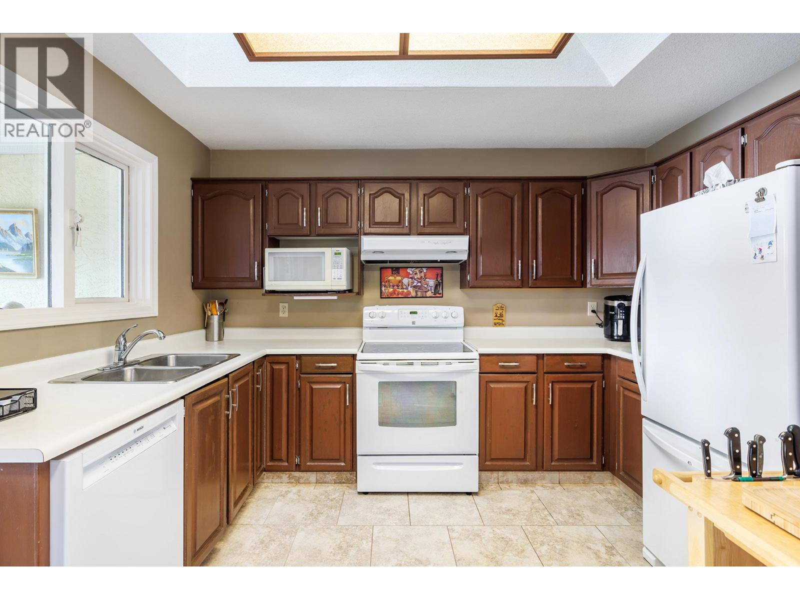 4450 Ponderosa Drive Unit# 202, Peachland