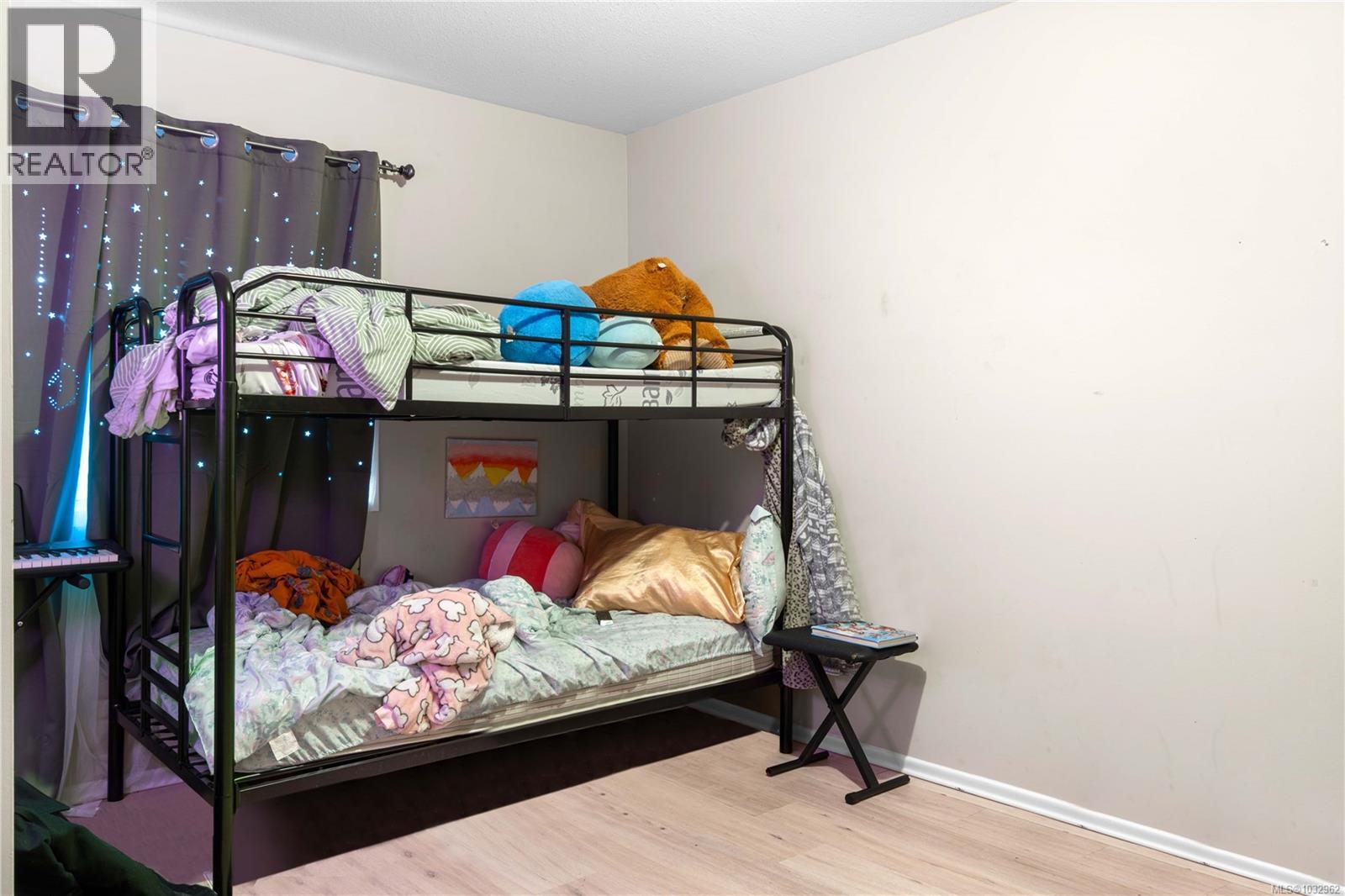 5378 Rutherford Rd - 12