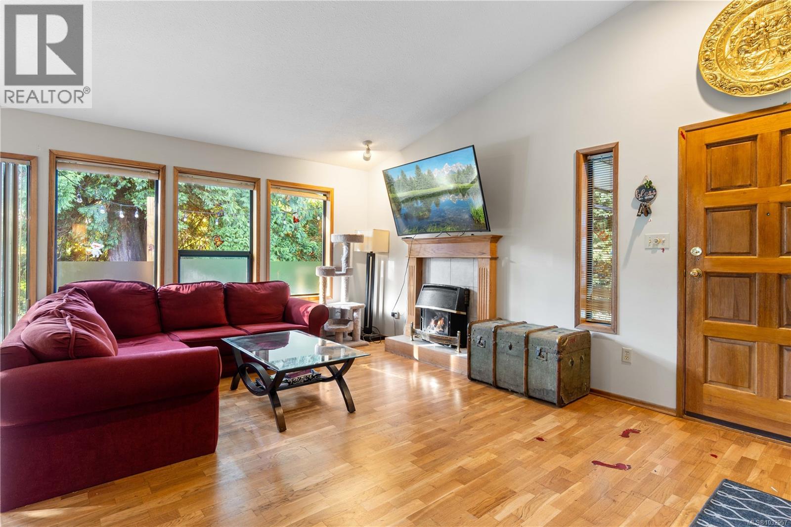 5378 Rutherford Rd - 10