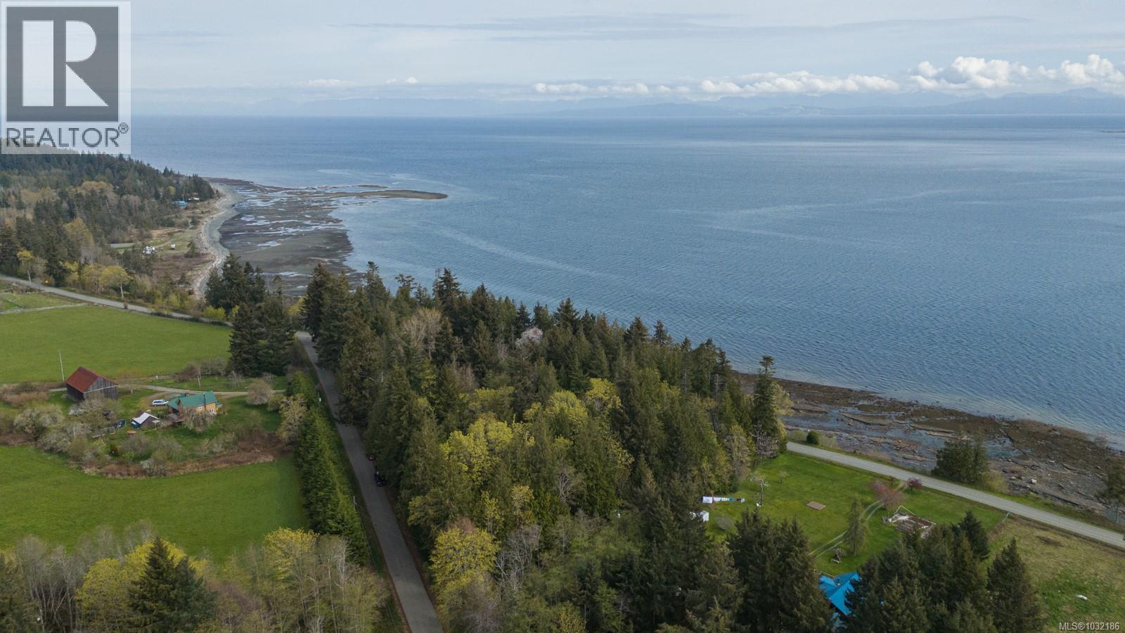 East Rd, Denman Island