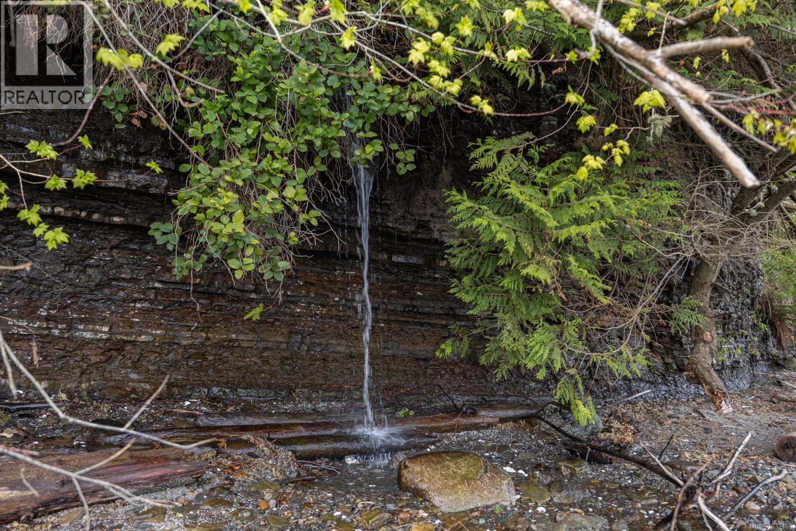 East Rd, Denman Island