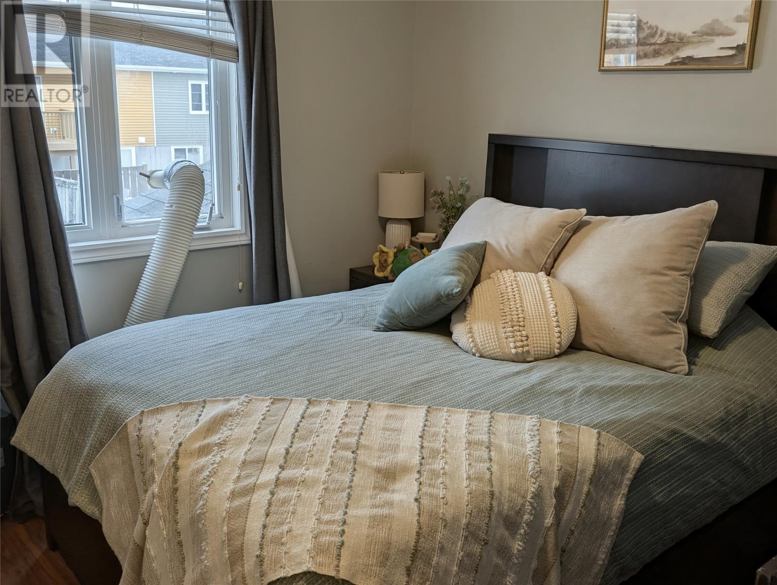 19 SPRUCEDALE DRIVE - 6