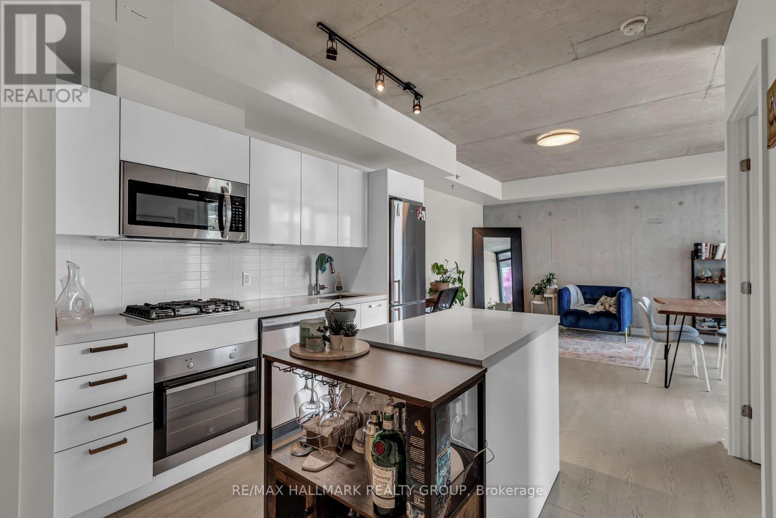 #311 203 CATHERINE STREET - 7