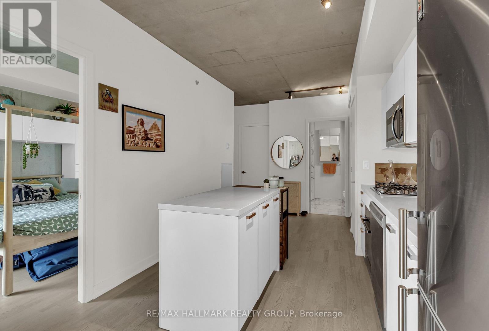 #311 203 CATHERINE STREET - 9
