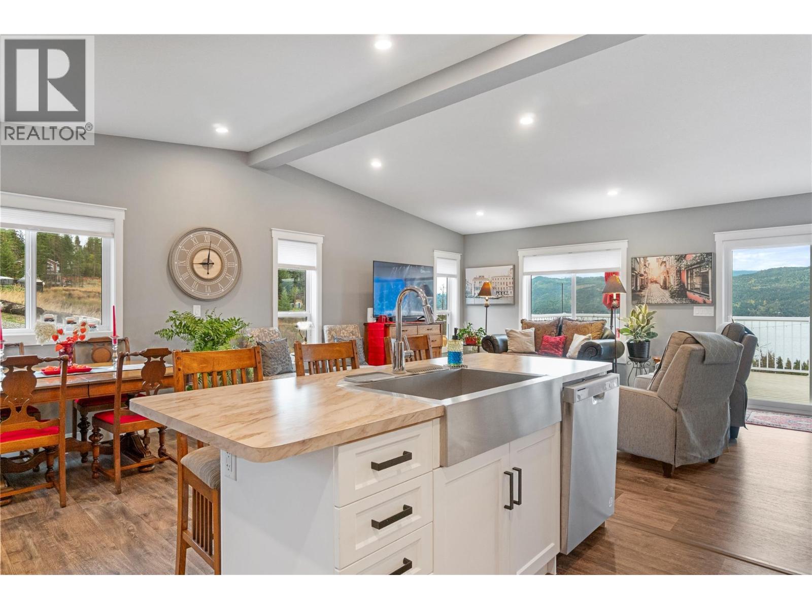  5208 Celista Place, Celista