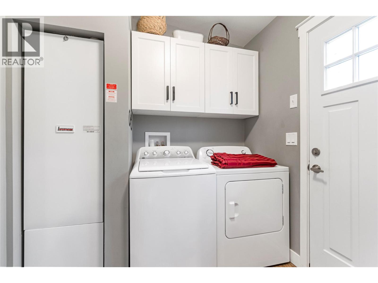  5208 Celista Place, Celista