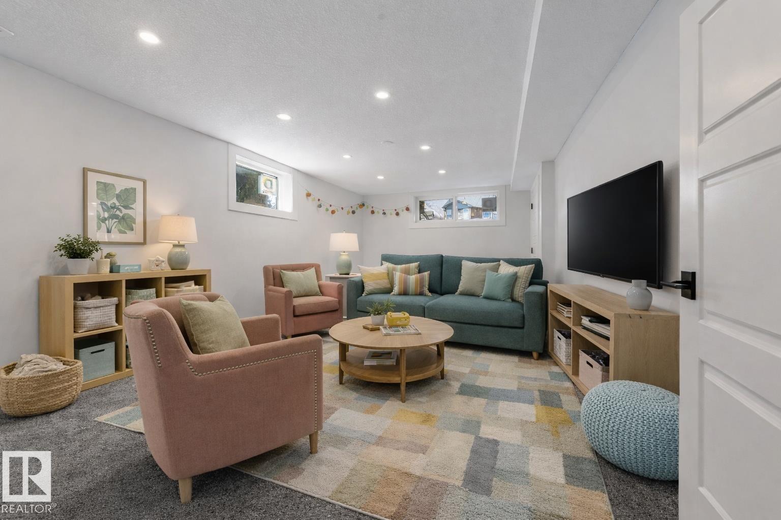 12033 54 ST NW, Edmonton