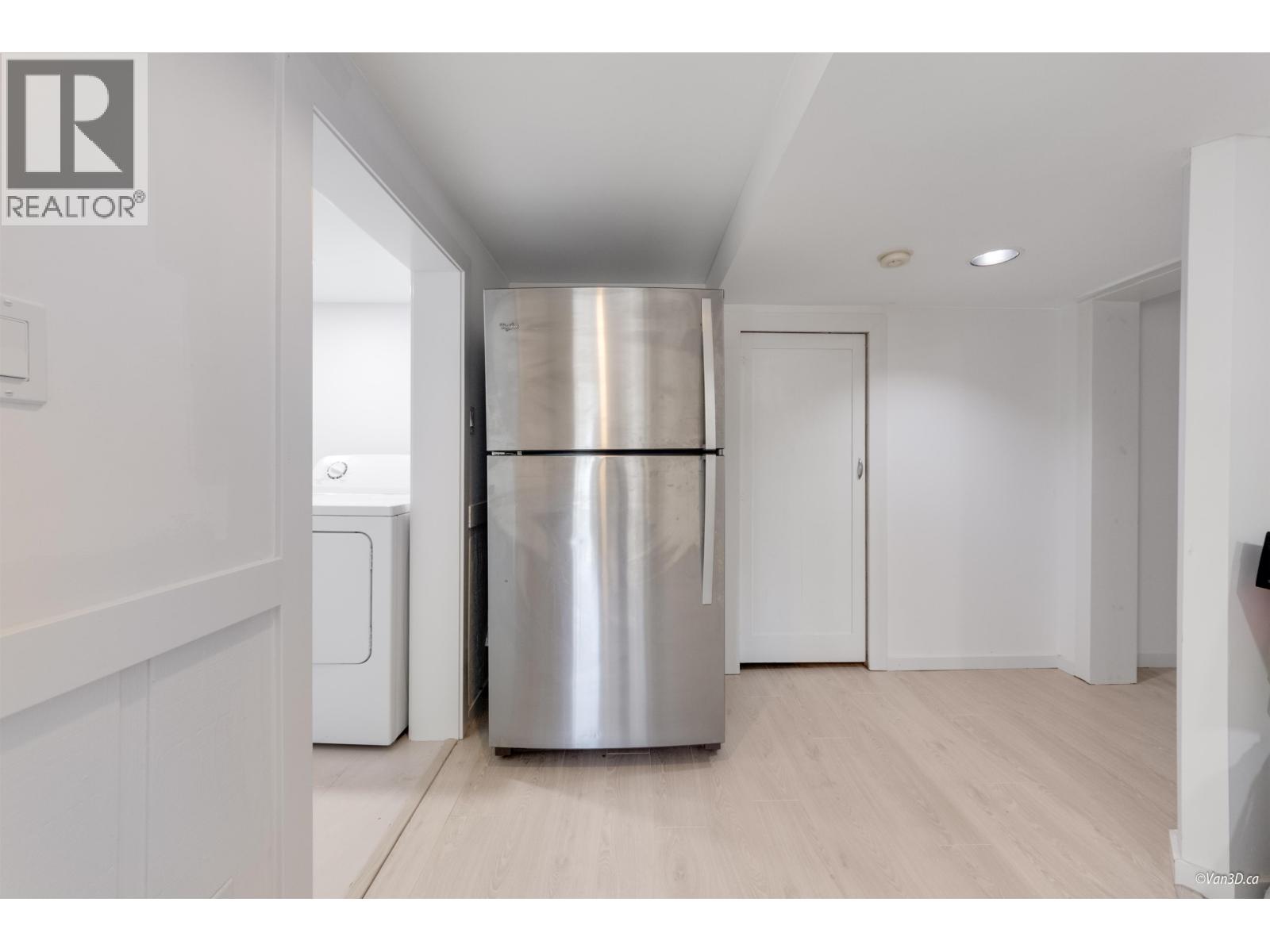 2317 KINGS AVENUE, West Vancouver