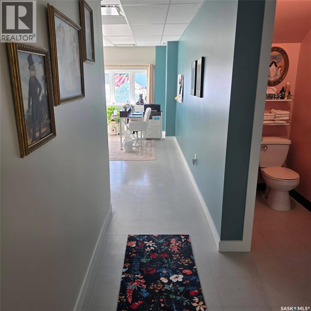 106 Vincent AVENUE E — photo 27