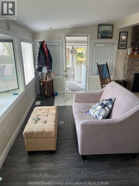 813 ERIE SHORES DRIVE - 6