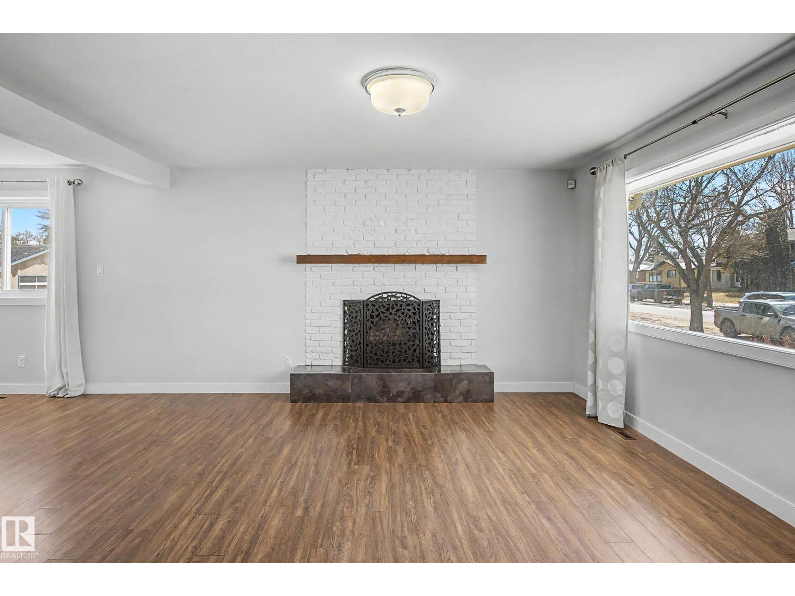 7815 156 ST NW, Edmonton