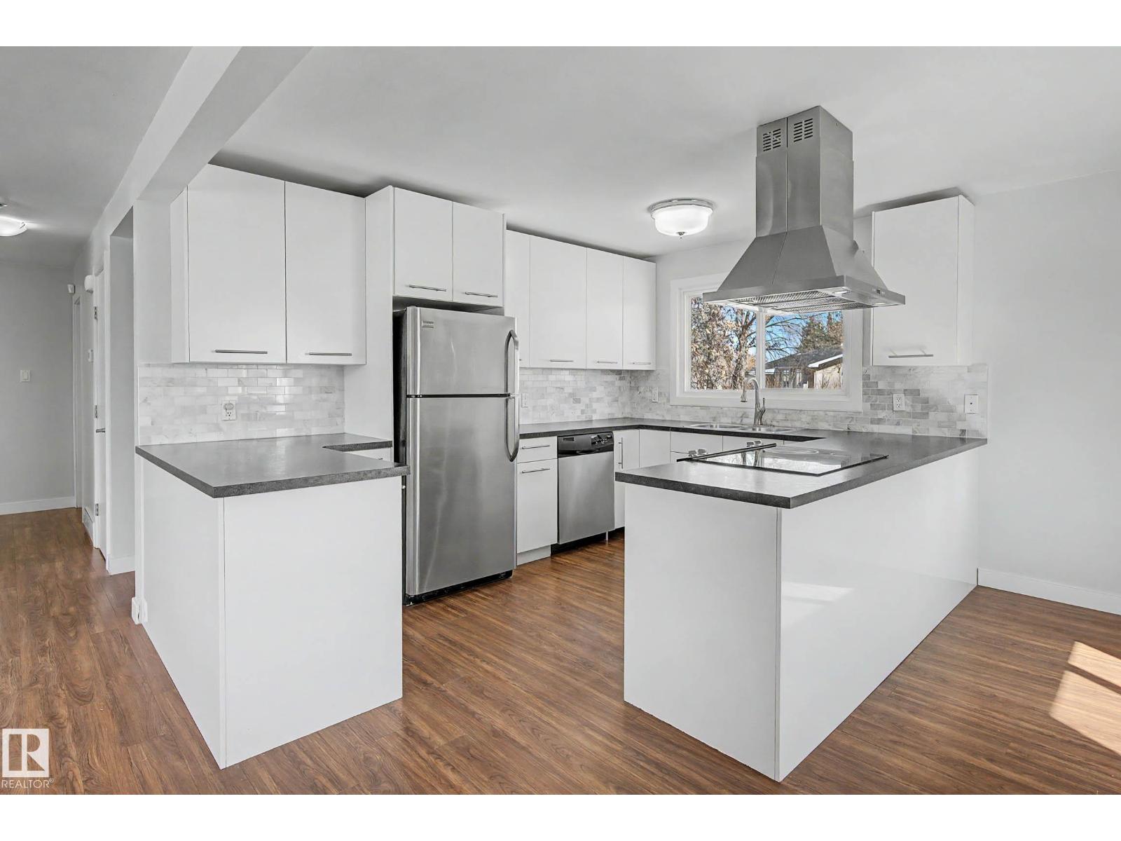 7815 156 ST NW, Edmonton