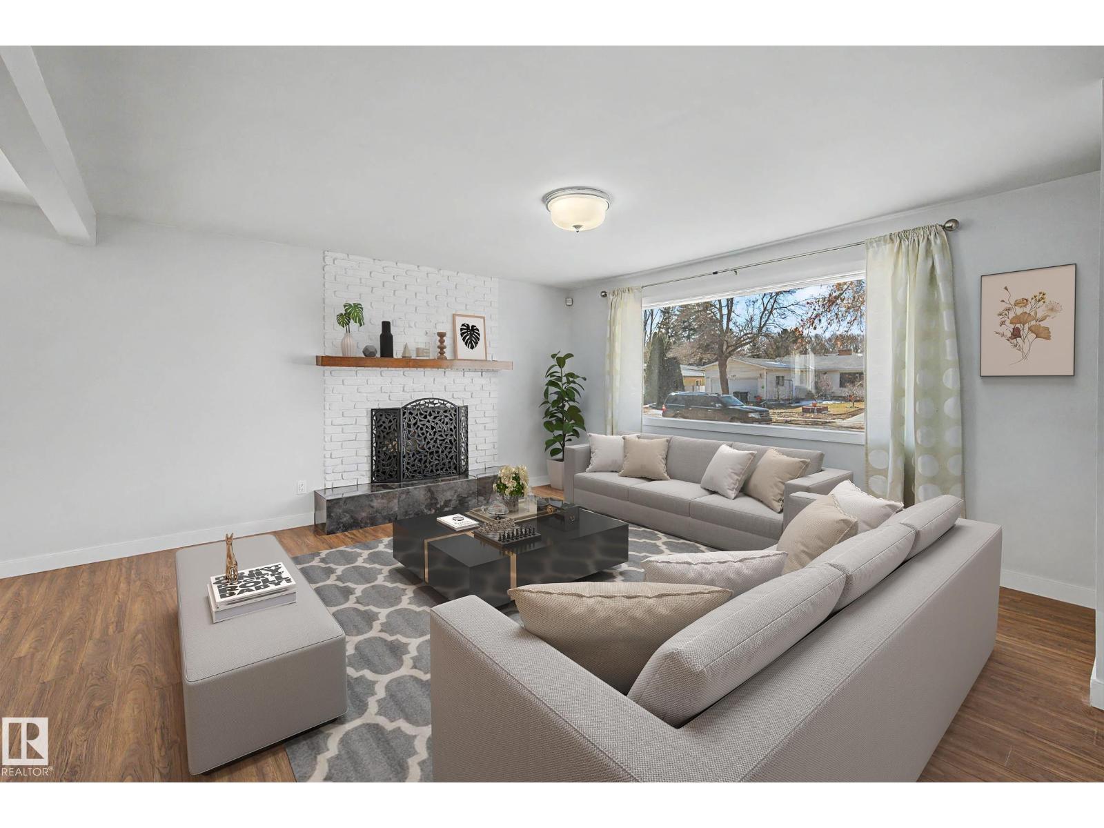 7815 156 ST NW, Edmonton