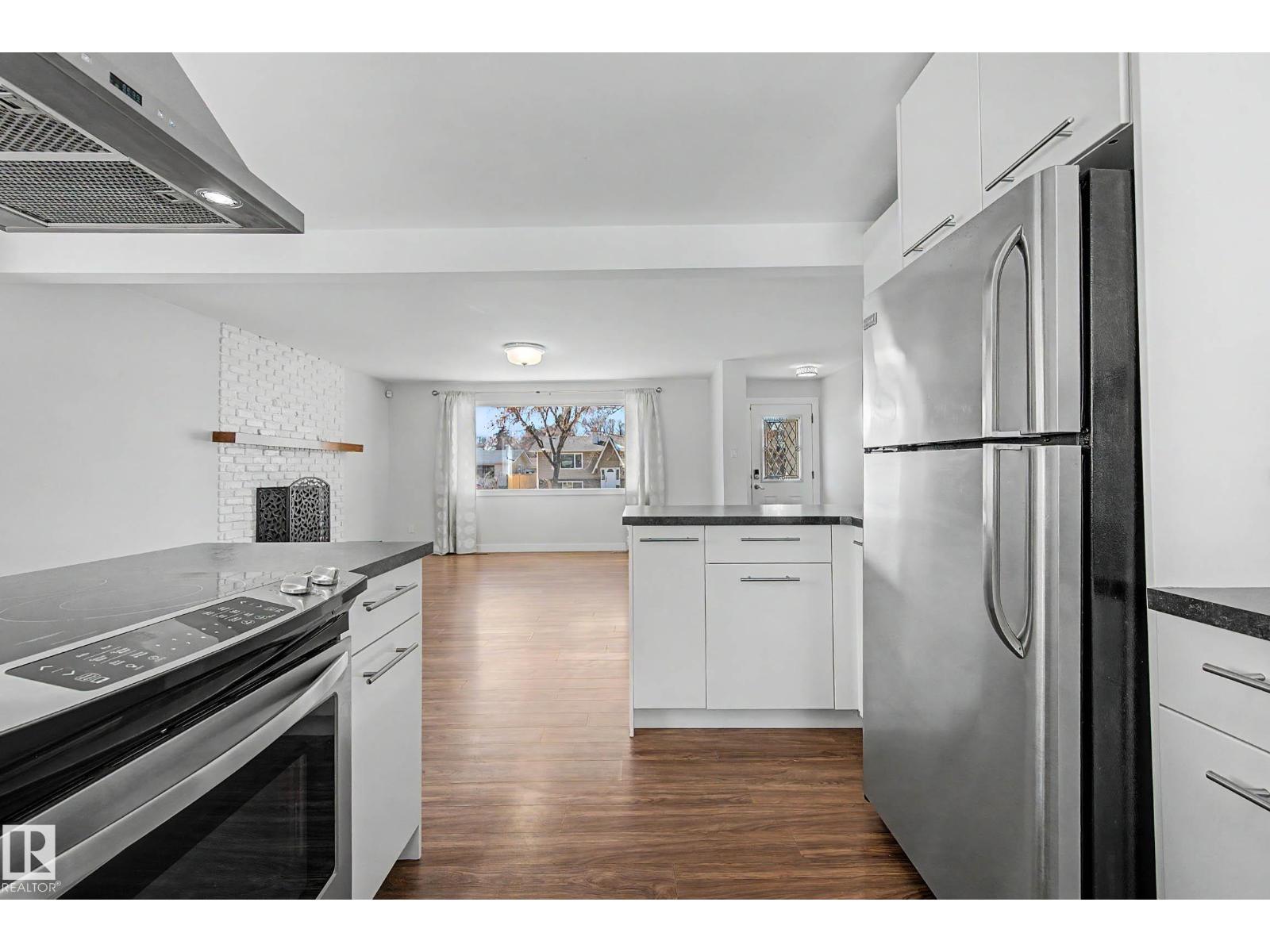 7815 156 ST NW, Edmonton