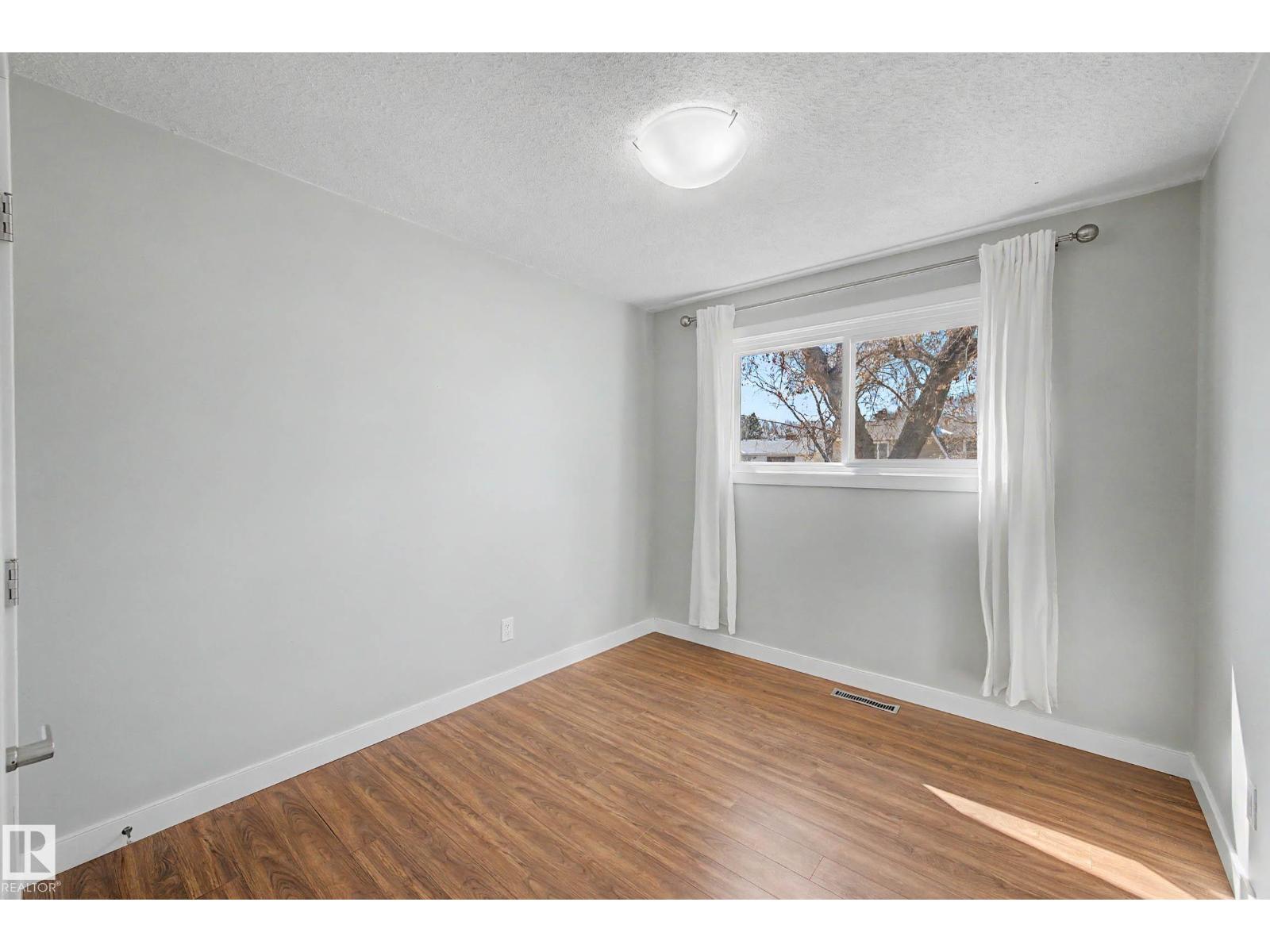 7815 156 ST NW, Edmonton