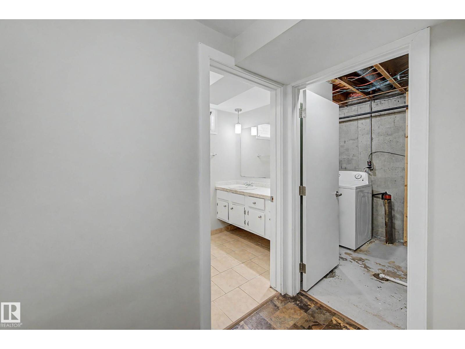 7815 156 ST NW, Edmonton